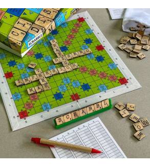 Scrabble. Juegos de mesa